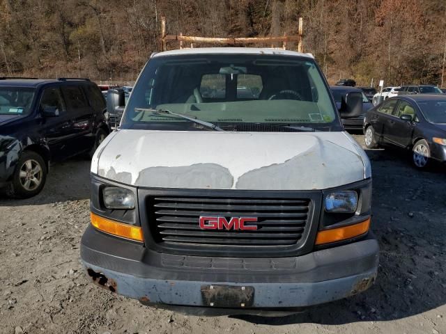 2004 GMC Savana G2500