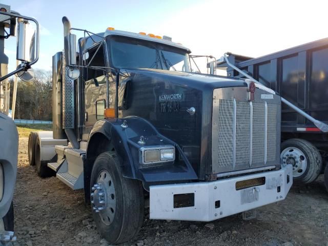 2013 Kenworth Construction T800