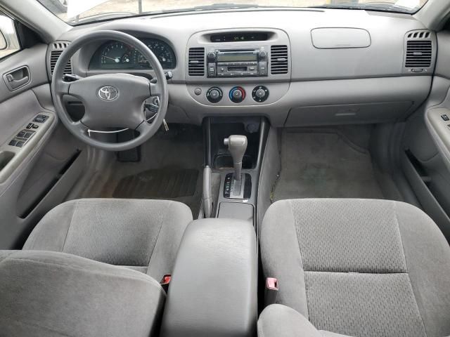 2002 Toyota Camry LE