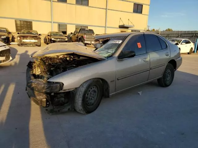 2001 Nissan Altima XE