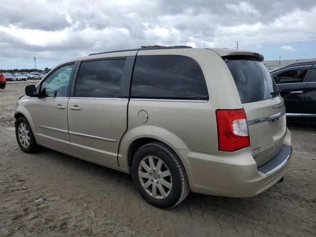 2016 Chrysler Town & Country Touring