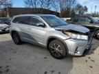 2017 Toyota Highlander SE