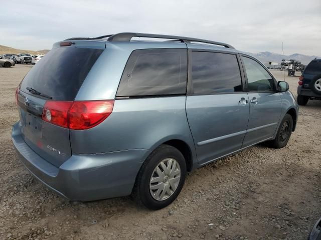 2006 Toyota Sienna CE