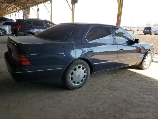 1996 Lexus LS 400