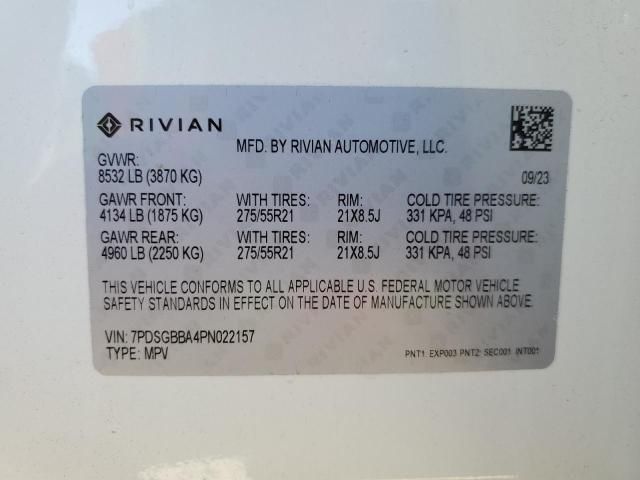 2023 Rivian R1S Adventure