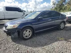 Carros dañados por inundaciones a la venta en subasta: 2015 Honda Accord LX