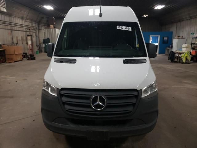 2021 Mercedes-Benz Sprinter 2500