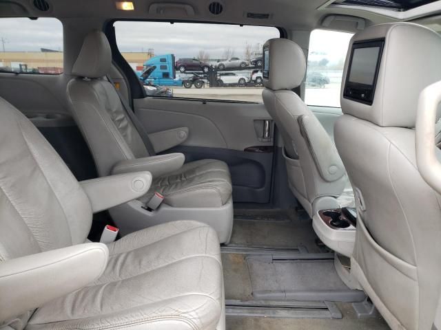 2012 Toyota Sienna XLE