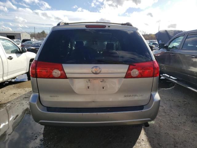 2006 Toyota Sienna CE