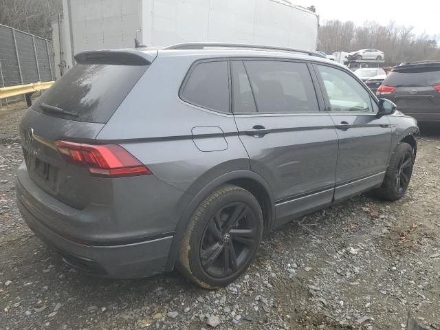 2023 Volkswagen Tiguan SE R-LINE Black