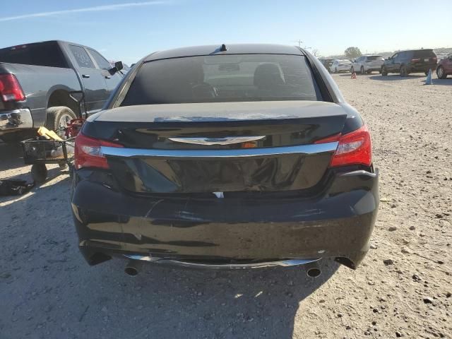 2013 Chrysler 200 Limited