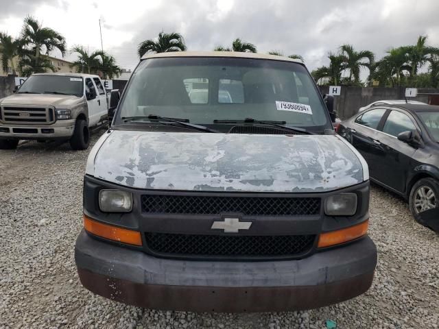 2004 Chevrolet Express G1500