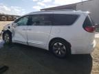 2018 Chrysler Pacifica Hybrid Limited