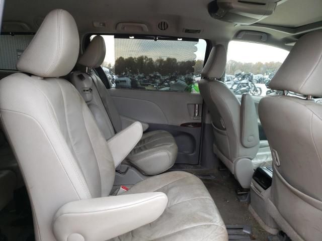 2013 Toyota Sienna XLE