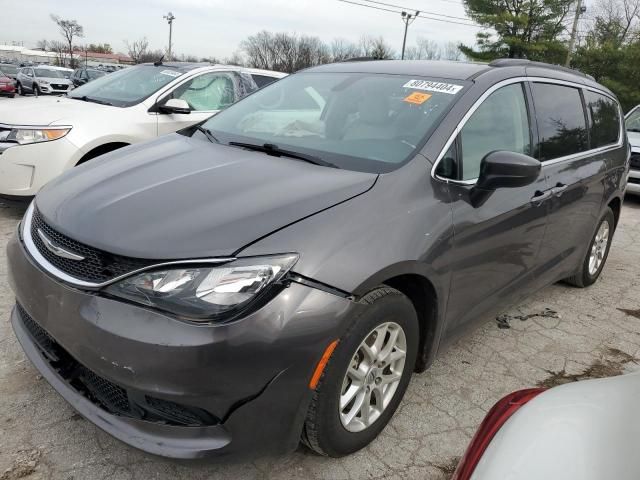 2021 Chrysler Voyager LXI