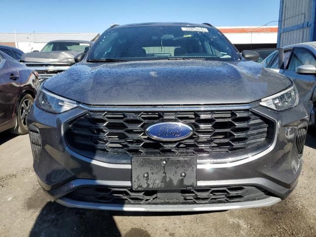 2023 Ford Escape ST Line