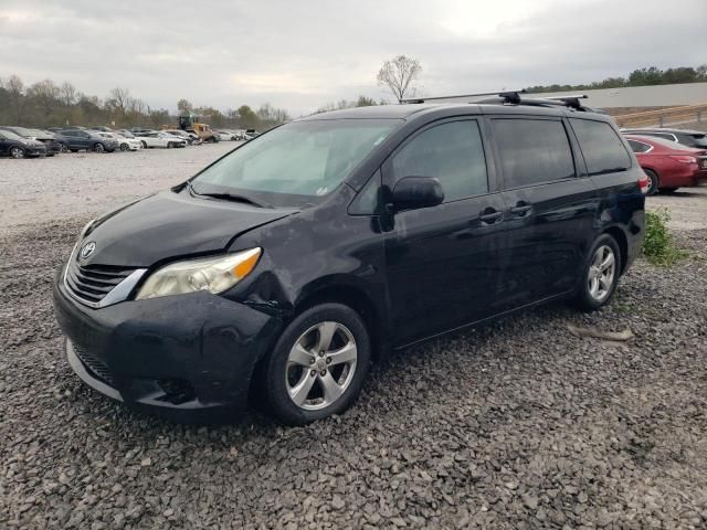 2012 Toyota Sienna LE