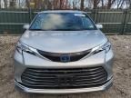 2023 Toyota Sienna Limited