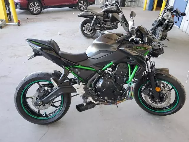 2023 Kawasaki ER650 N