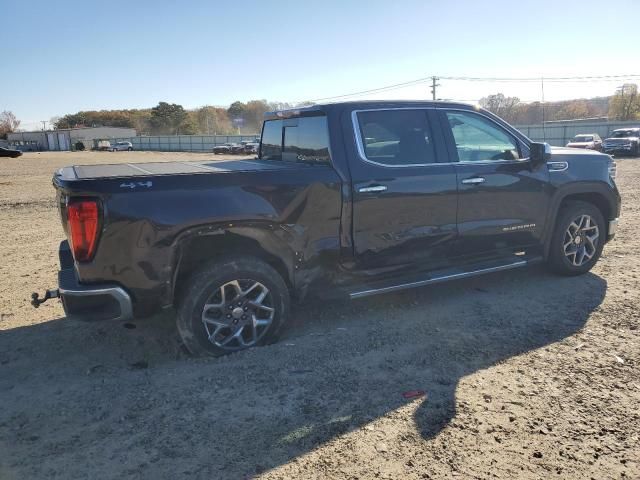 2022 GMC Sierra K1500 SLT