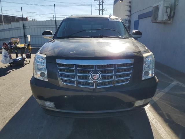 2013 Cadillac Escalade Luxury