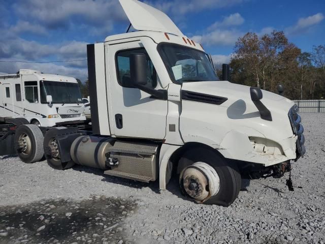 2023 Freightliner Cascadia 126