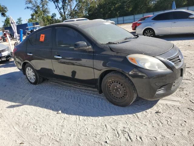 2013 Nissan Versa S