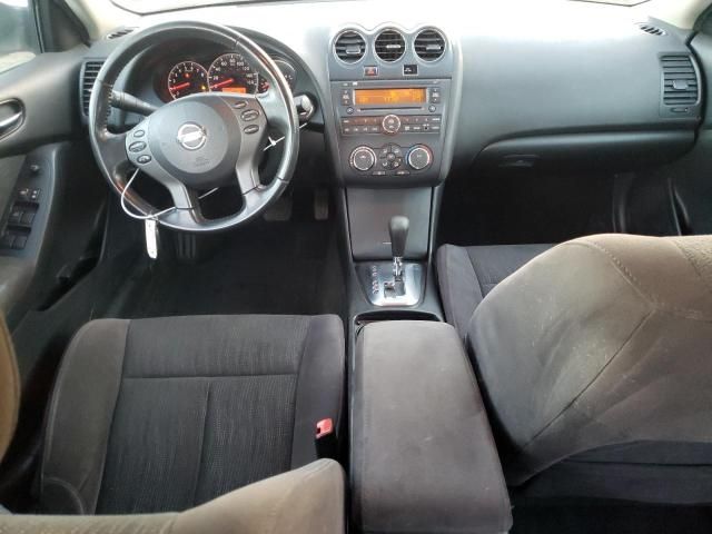 2011 Nissan Altima Base