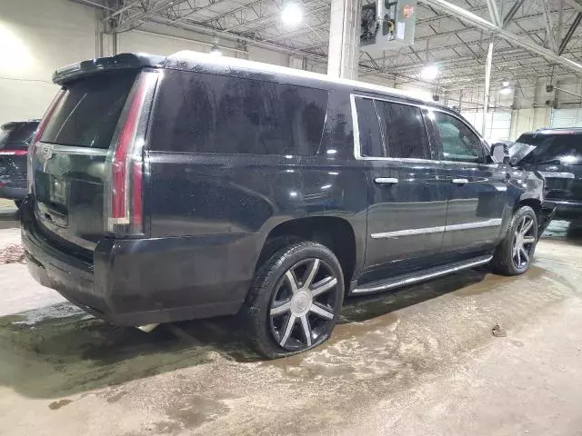 2016 Cadillac Escalade ESV Luxury