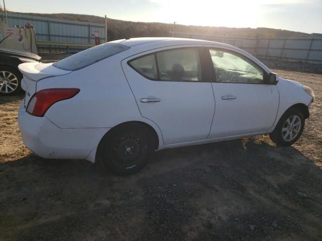 2014 Nissan Versa S