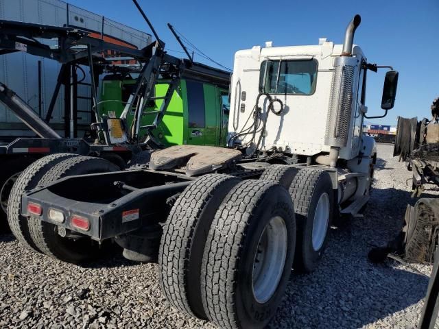 2005 Freightliner Conventional Columbia