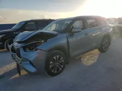 Salvage cars for sale at Arcadia, FL auction: 2021 Toyota Highlander Hybrid XLE