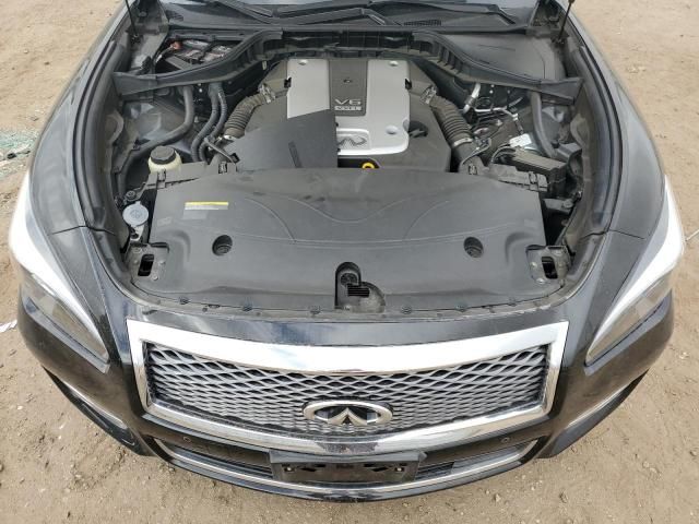 2015 Infiniti Q70 3.7