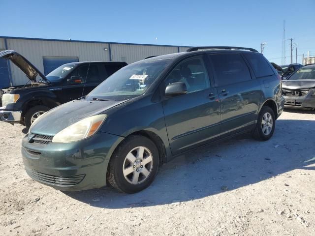 2005 Toyota Sienna CE