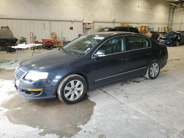 2006 Volkswagen Passat 2.0T Luxury