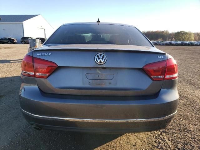 2013 Volkswagen Passat SEL