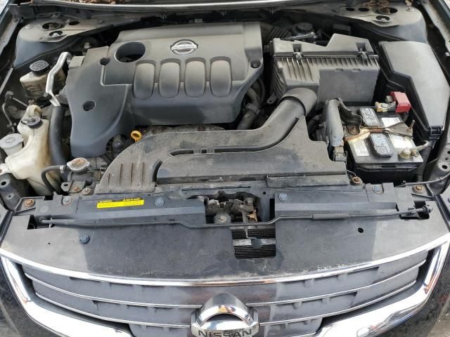 2010 Nissan Altima Base