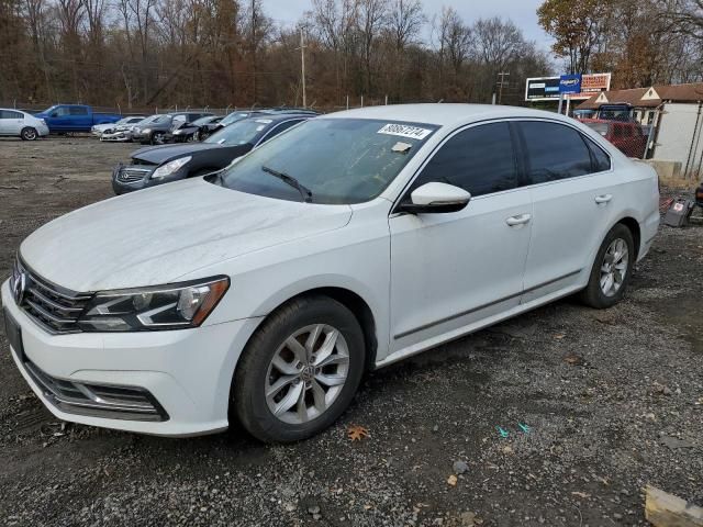 2016 Volkswagen Passat S