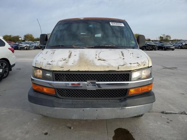 2001 GMC Savana G2500