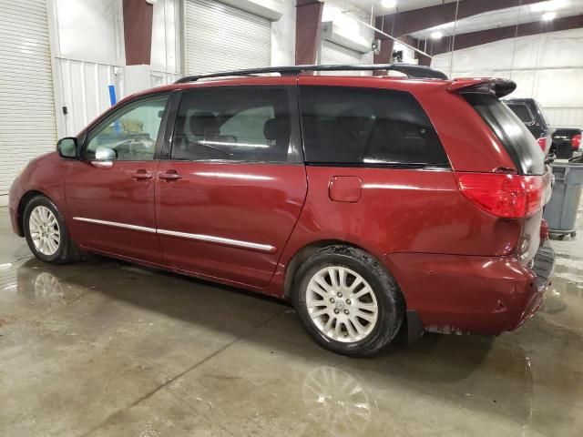 2008 Toyota Sienna XLE