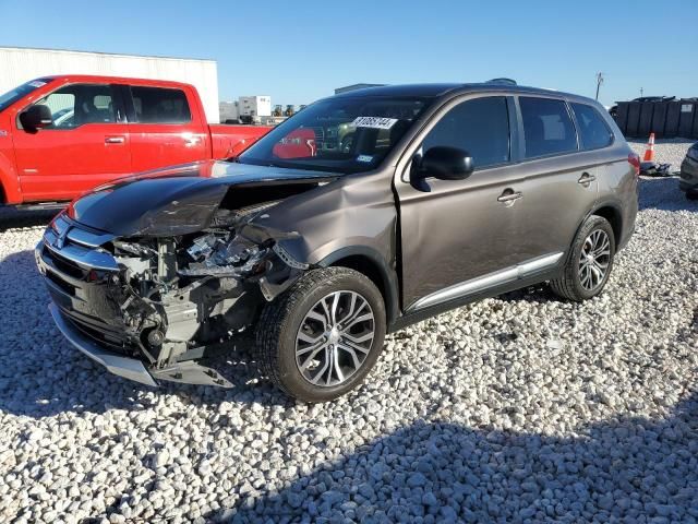 2017 Mitsubishi Outlander ES