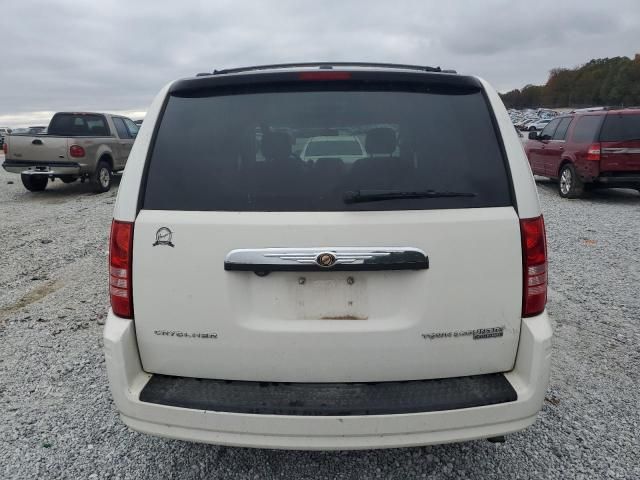 2010 Chrysler Town & Country Touring Plus