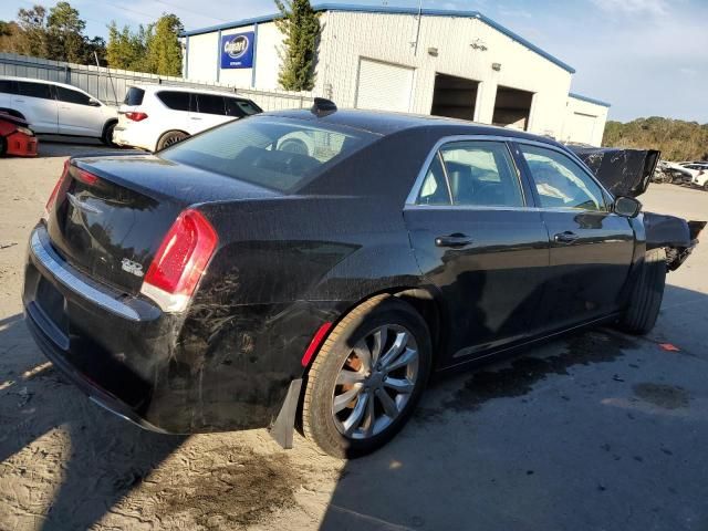 2016 Chrysler 300 Limited