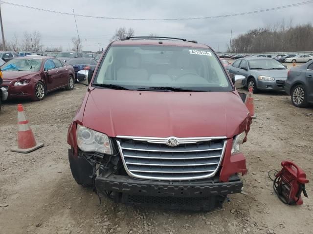 2008 Chrysler Town & Country Limited