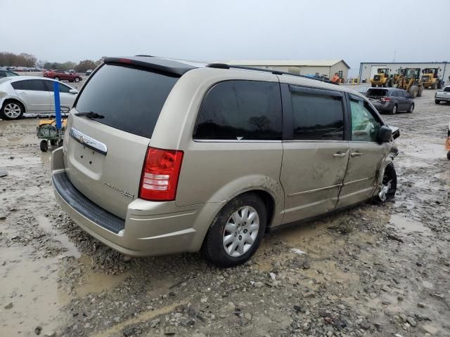 2009 Chrysler Town & Country LX