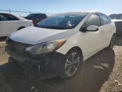 KIA Vehiculos salvage en venta: 2014 KIA Forte EX