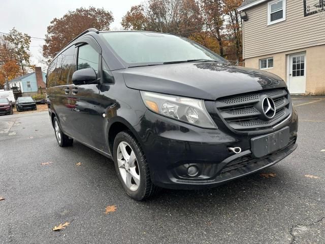 2016 Mercedes-Benz Metris