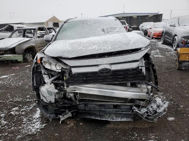 2020 Toyota Rav4 LE