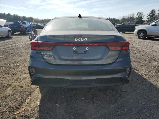 2023 KIA Forte LX