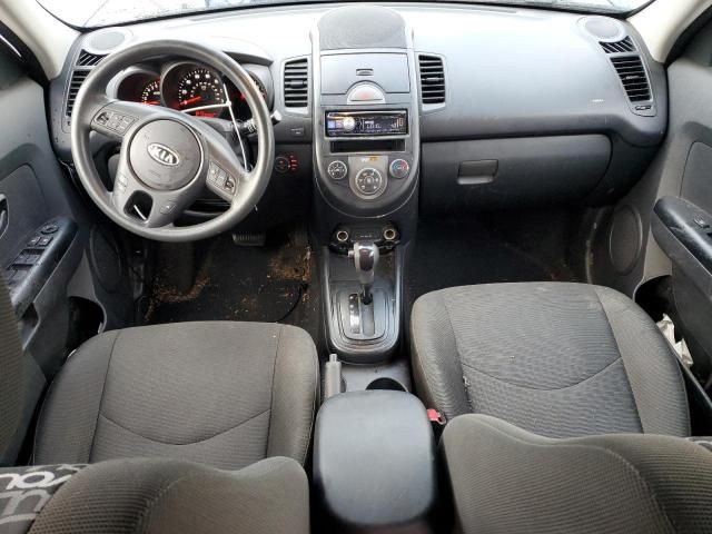 2010 KIA Soul +